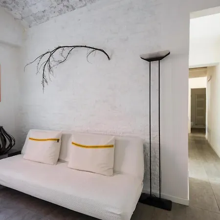 Accanto A Osteria Francescana - Terrazzo - Car Pass *